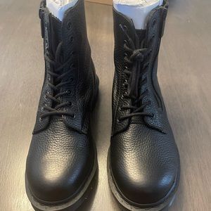 Unworn Dr. Martens 1460 Pascal HDW, Size 10